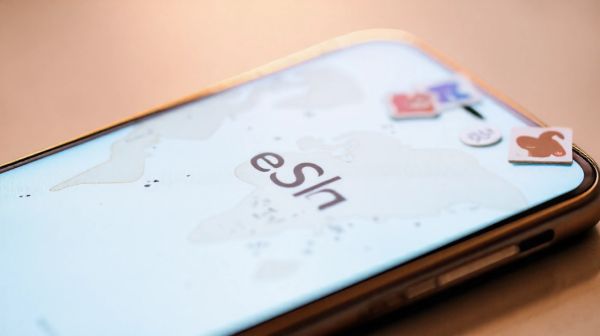 Top eSIM options : dénichez les meilleures offres pour vos voyages